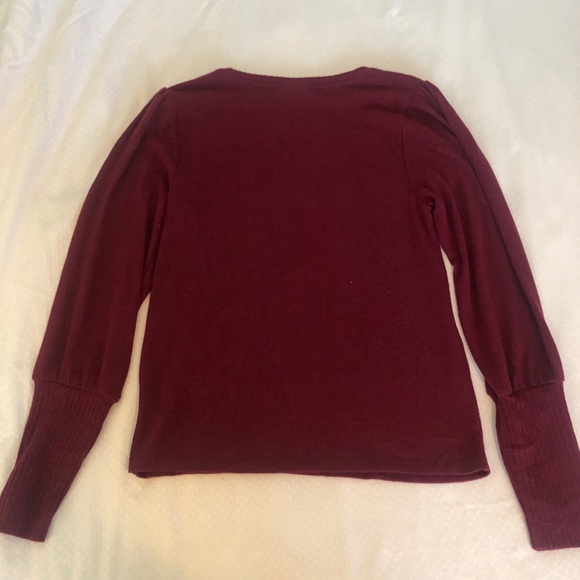 Top/sweater ( A New Day) - Picture 3 of 3